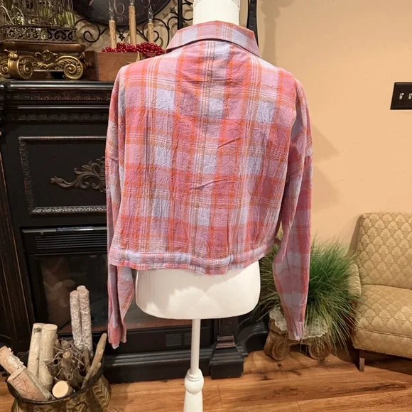 Gilded Intent Pink and Orange Plaid Crop Top - Picture 6 of 6